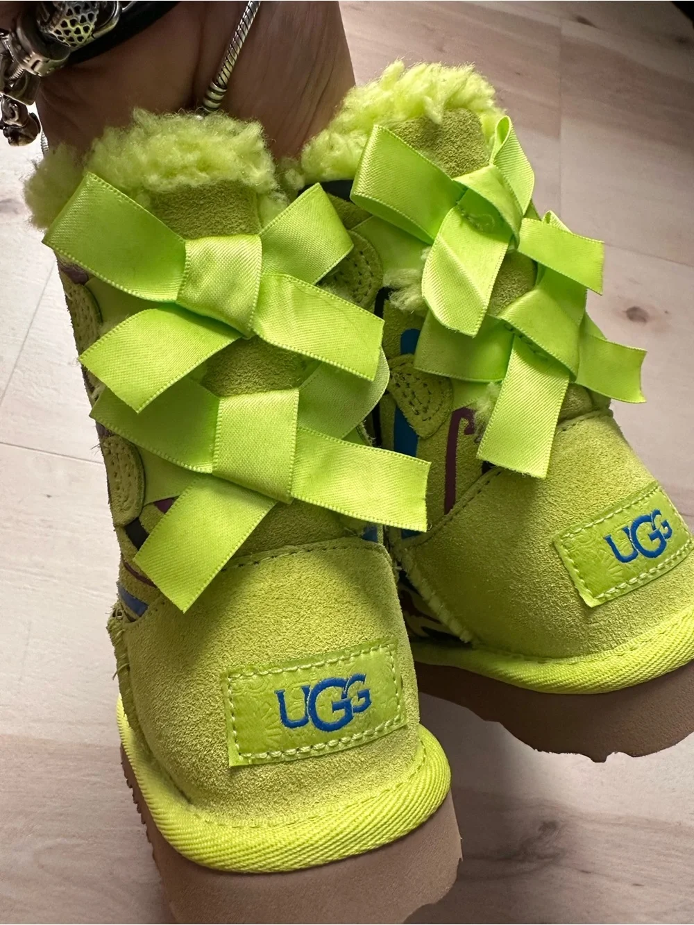 UGG Australia Toddler Bailey Bow II Galactic Print Boots Size 9